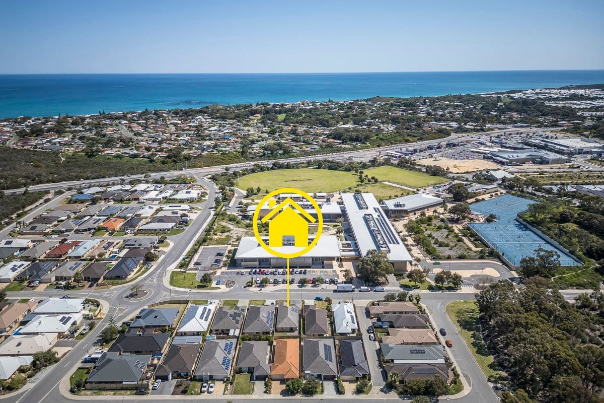10 Ravensbourne Street, Yanchep WA 6035, Yanchep - Thumbnail 2