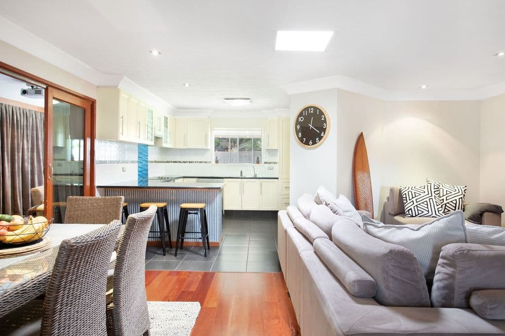 34 Allambi Avenue, Broadbeach Waters QLD 4218, Broadbeach Waters - Thumbnail 3