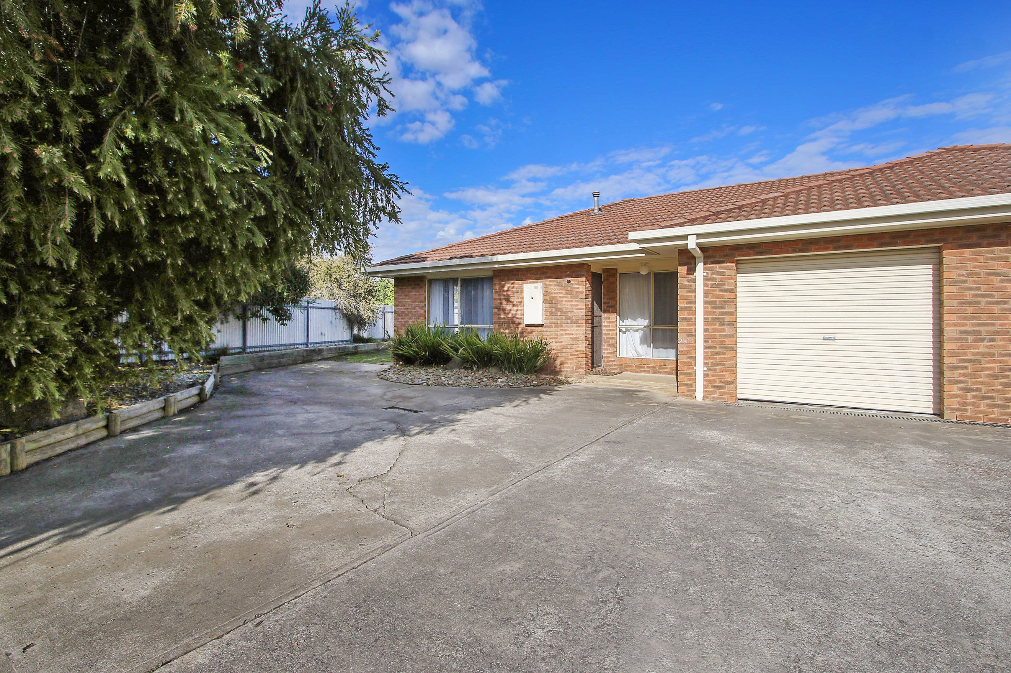 26 Donelly Avenue, West Wodonga VIC 3690, West Wodonga - Image 1