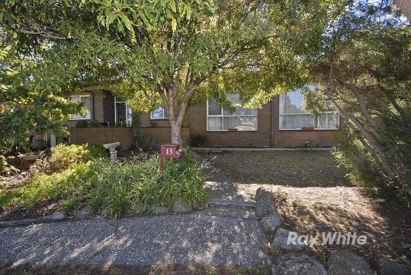 13 Telopea Street, WANTIRNA SOUTH VIC 3152, Wantirna South - Thumbnail 2
