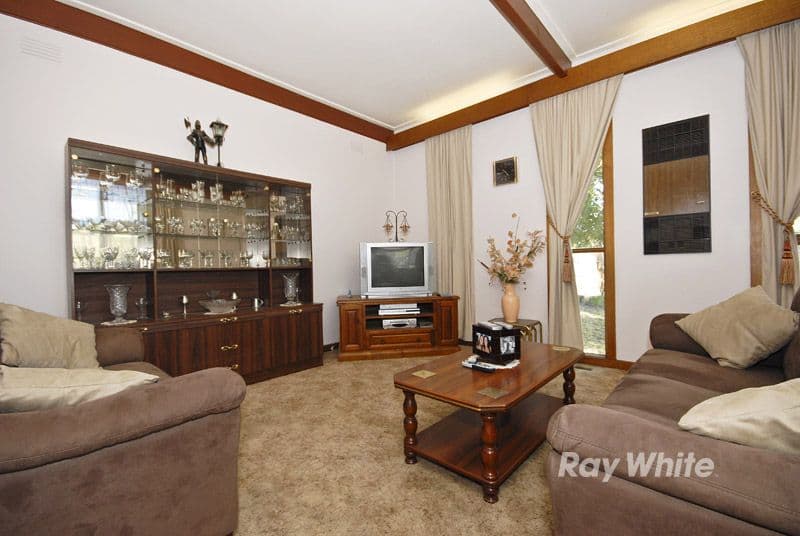 13 Telopea Street, WANTIRNA SOUTH VIC 3152, Wantirna South - Thumbnail 3