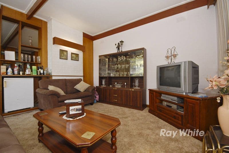 13 Telopea Street, WANTIRNA SOUTH VIC 3152, Wantirna South - Thumbnail 4