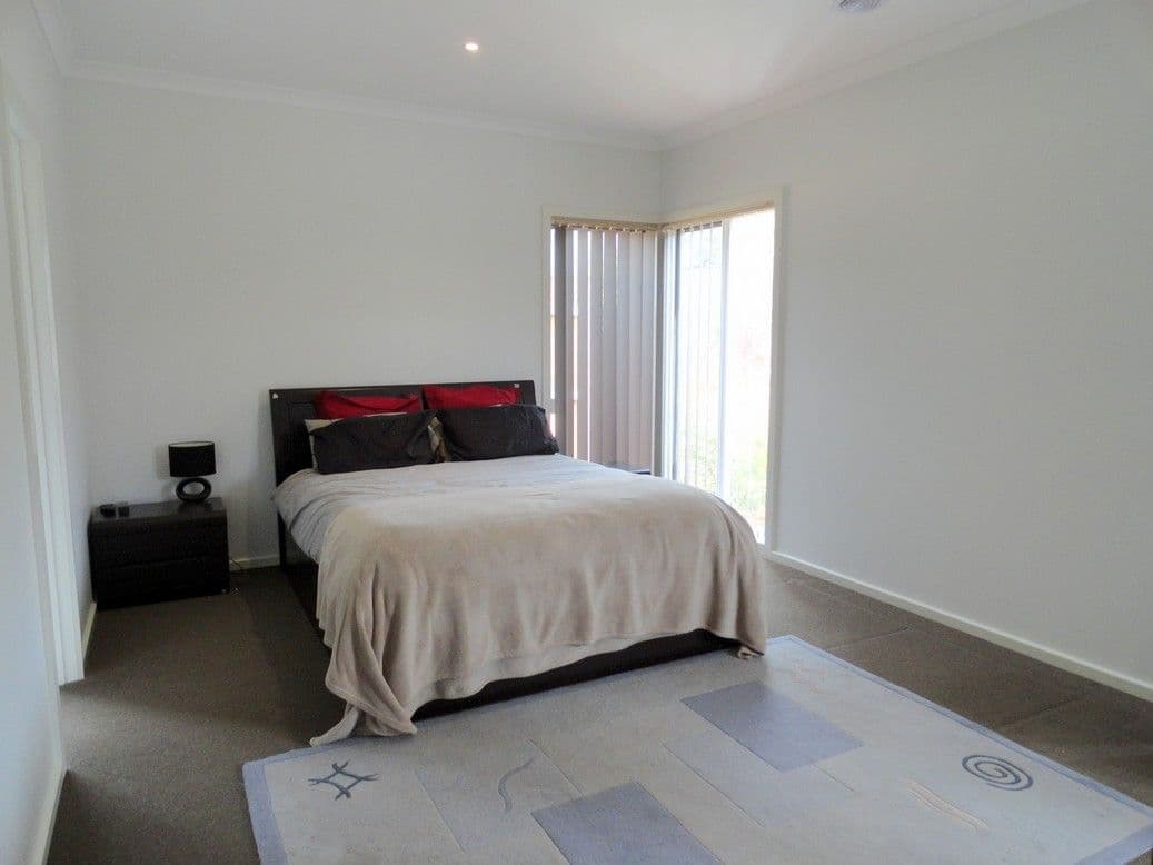 2 Poets Court, MERNDA VIC 3754, Mernda - Thumbnail 7