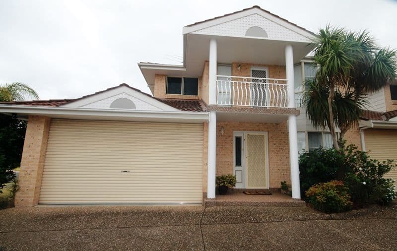 9-11 Sea Eagle Crescent, Green Valley NSW 2168, Green Valley - Image 1