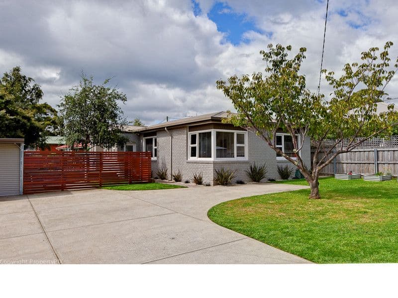 32 Lewan Avenue, KINGSTON TAS 7050, Kingston - Image 1