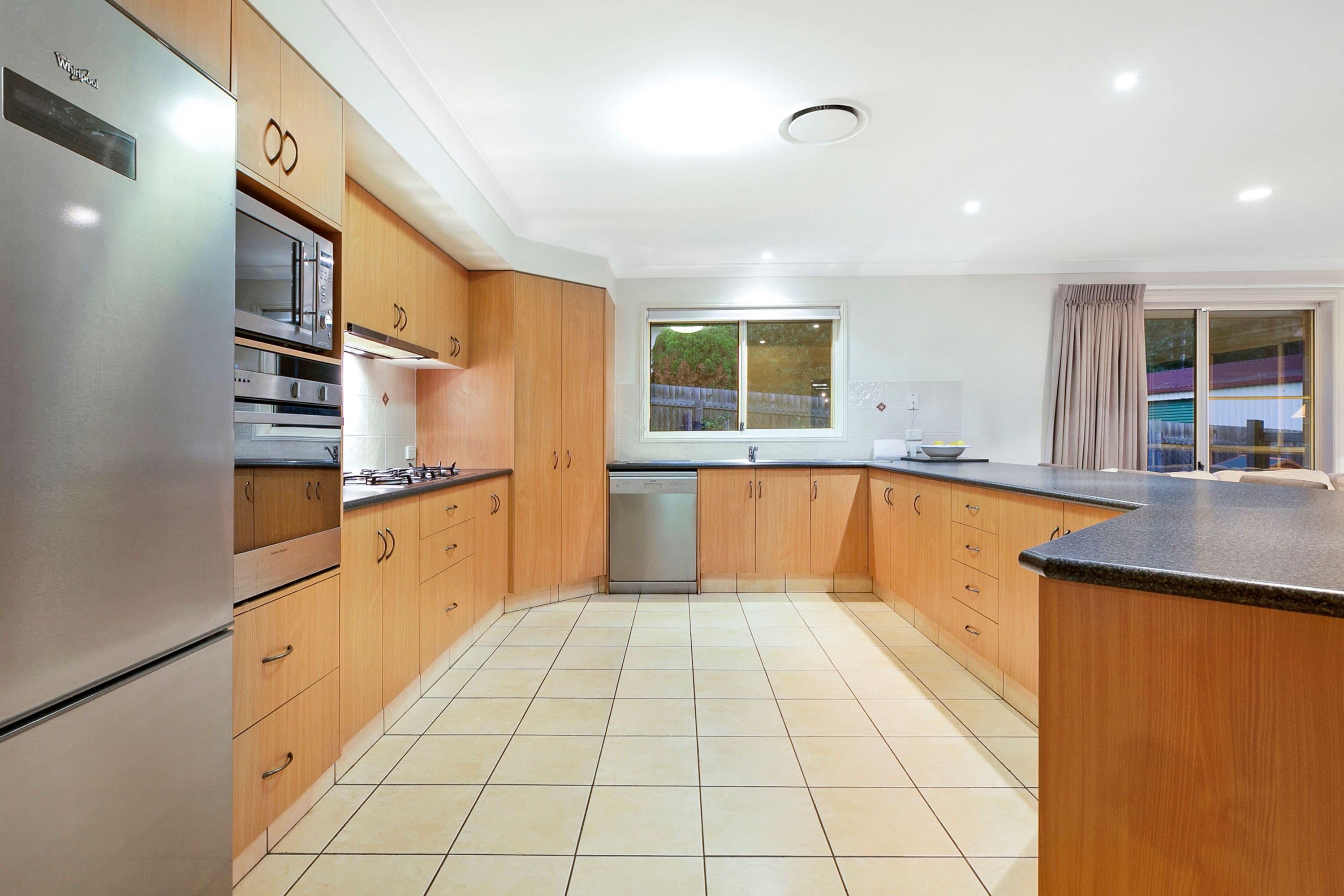 9 Lomatia Court, Bonogin QLD 4213, Bonogin - Thumbnail 8