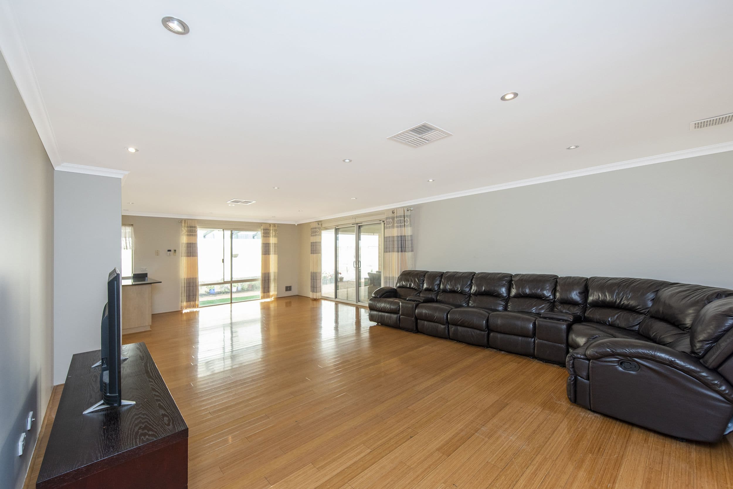 3 Friend Terrace, Baldivis WA 6171, Baldivis - Thumbnail 2