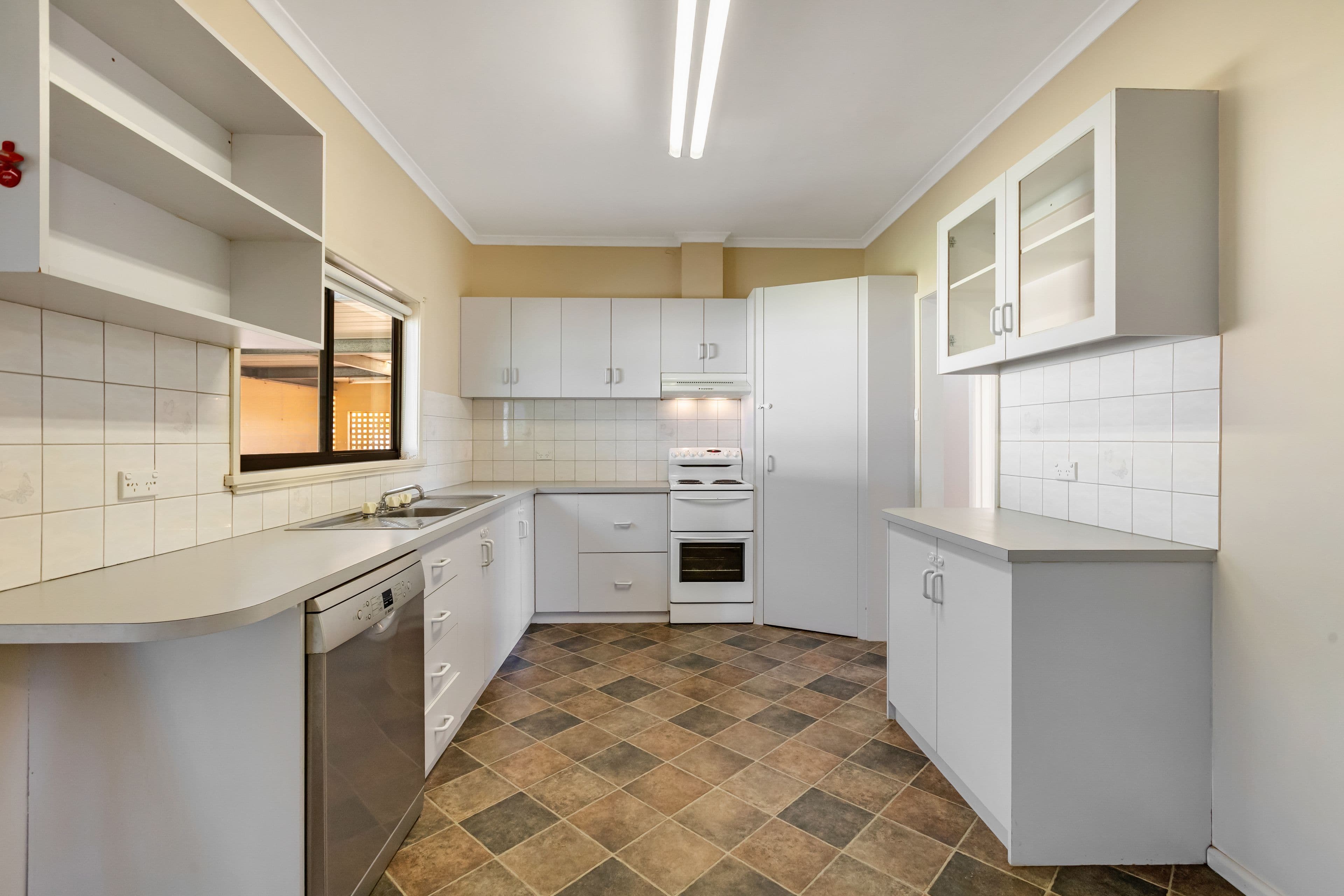 69 Quandong Avenue, Merbein VIC 3505, Merbein - Thumbnail 3