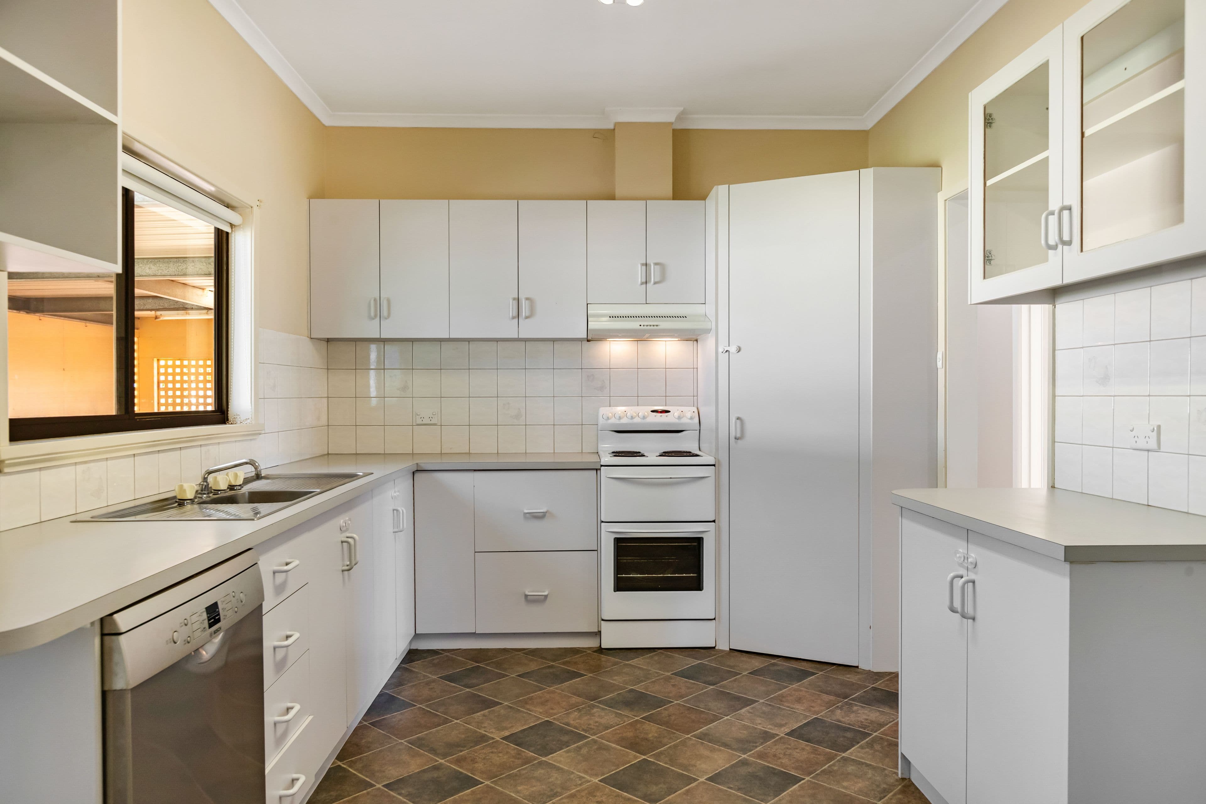 69 Quandong Avenue, Merbein VIC 3505, Merbein - Thumbnail 4