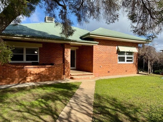 15 Evelyn Street, Corowa NSW 2646, Corowa - Image 1