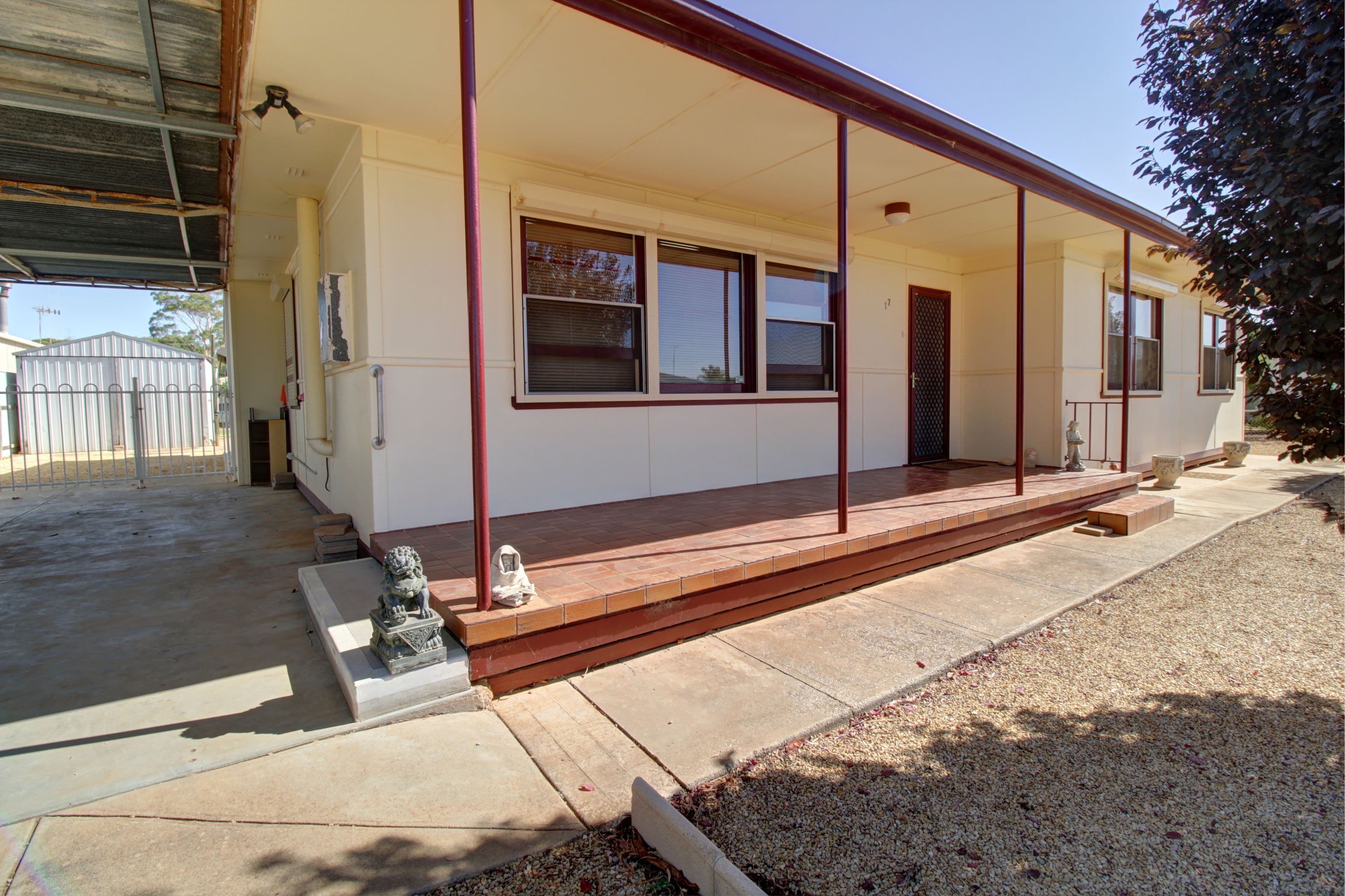 17 Anderson Street, Barmera SA 5345, Barmera - Thumbnail 2