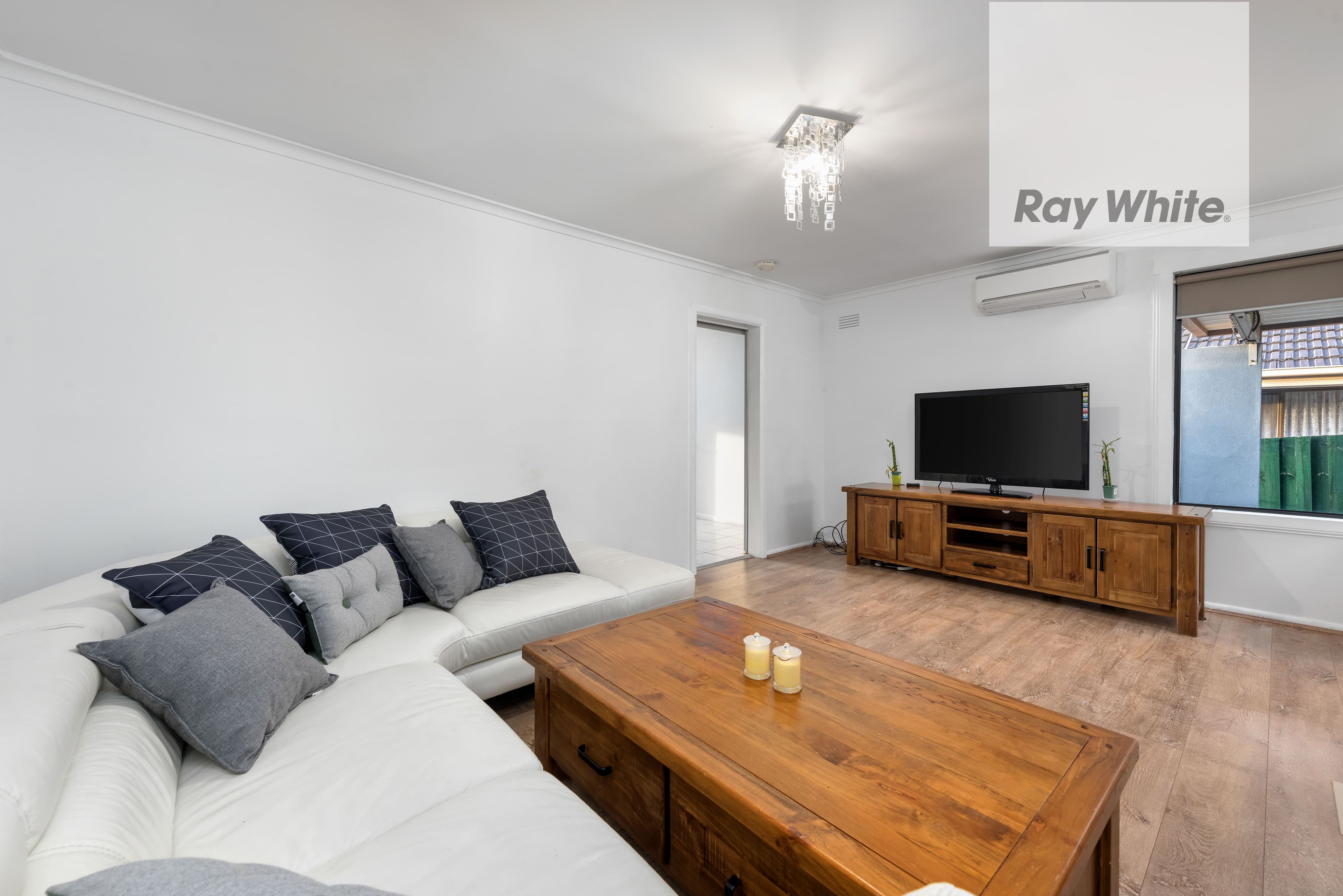 5 Latrobe Avenue, Bundoora VIC 3083, Bundoora - Thumbnail 2