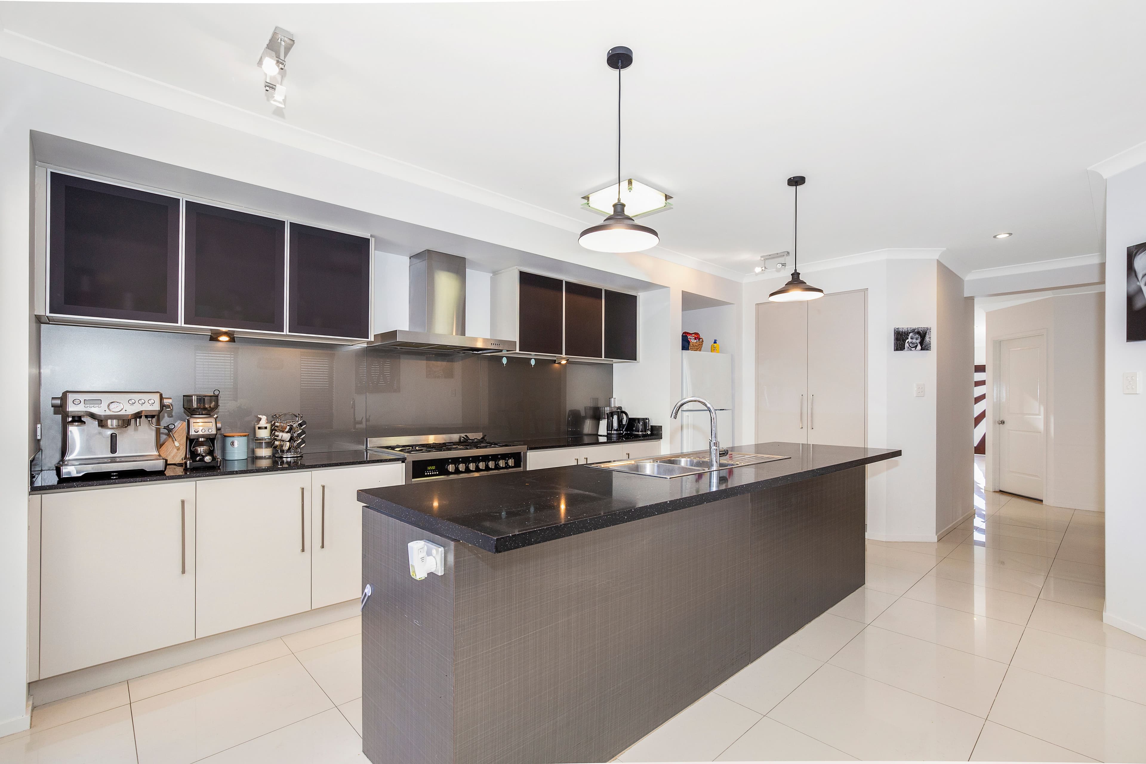 753 Oxley Road, Corinda QLD 4075, Corinda - Image 1