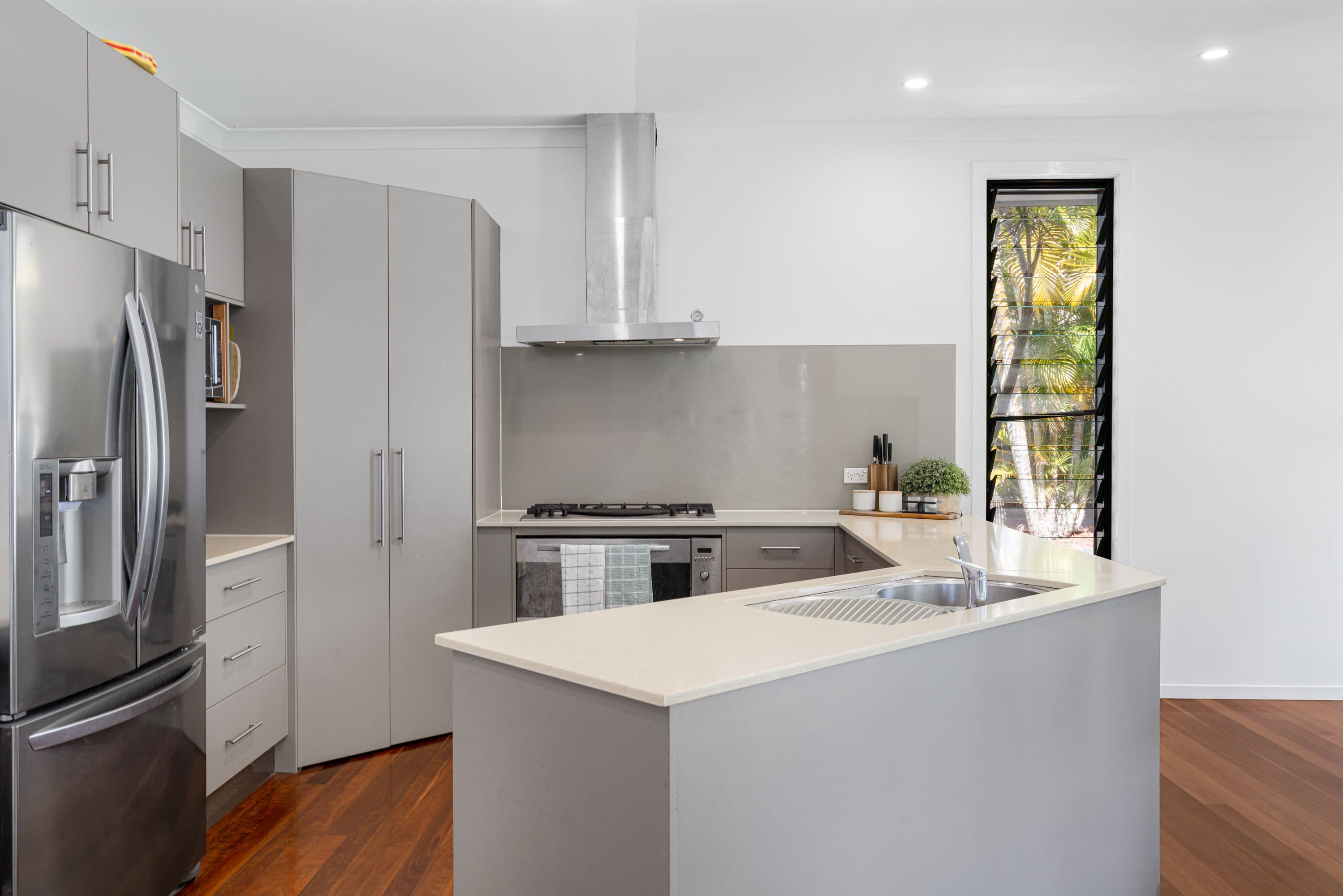 19 Vista Street, Elanora QLD 4221, Elanora - Thumbnail 5