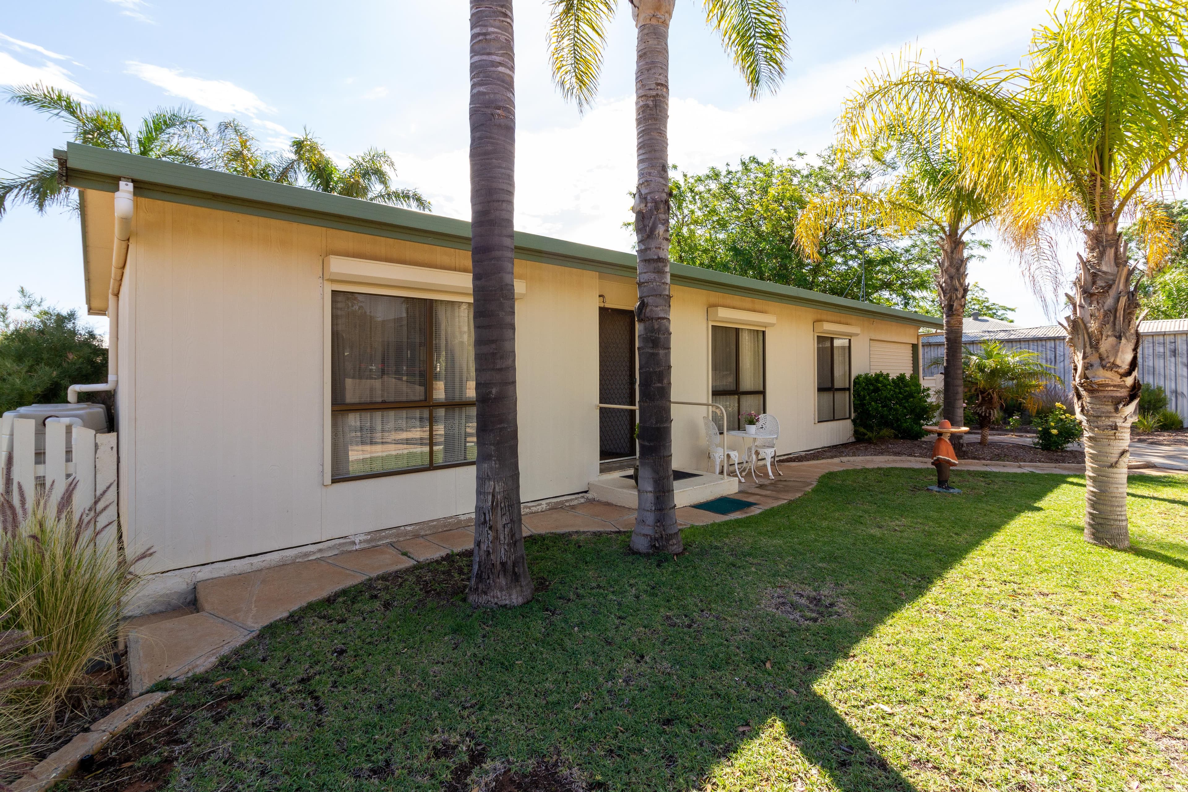 39 Fourth Street, Loxton SA 5333, Loxton - Thumbnail 2
