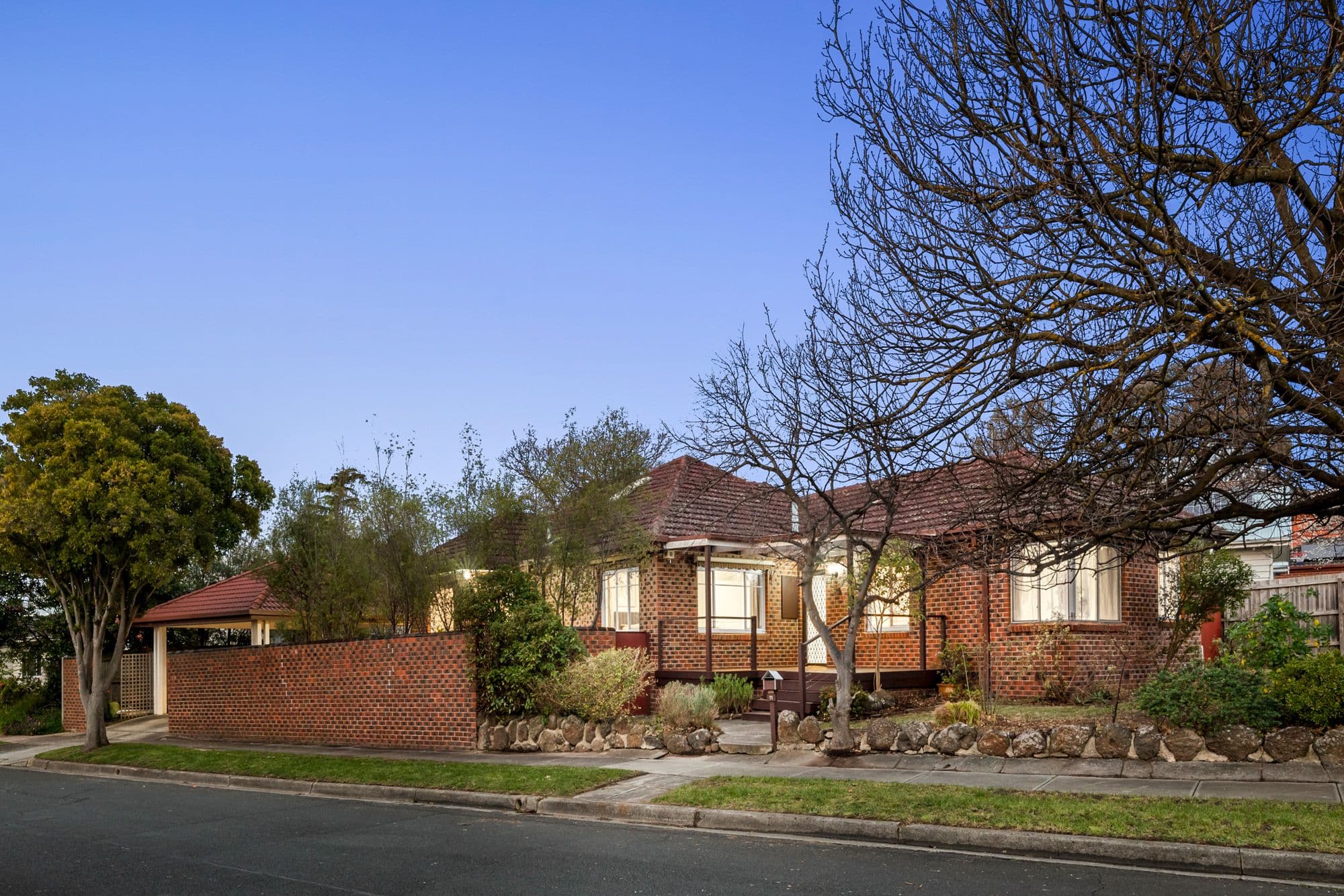 11 Mansfield Street, Blackburn South VIC 3130, Blackburn South - Thumbnail 3