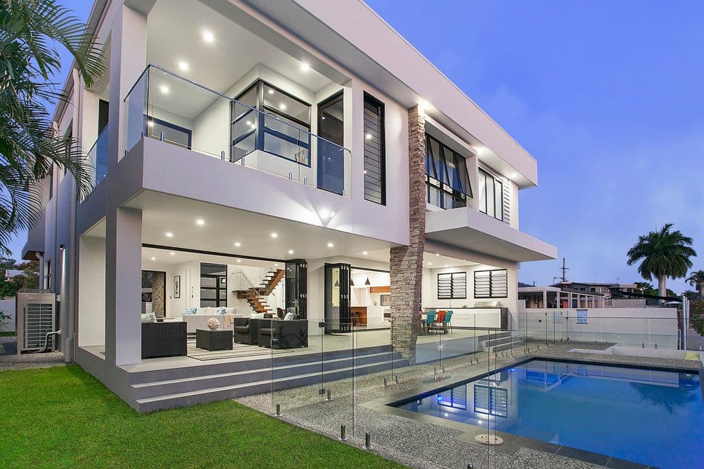 31 Sunshine Boulevard, Broadbeach Waters QLD 4218, Broadbeach Waters - Thumbnail 3