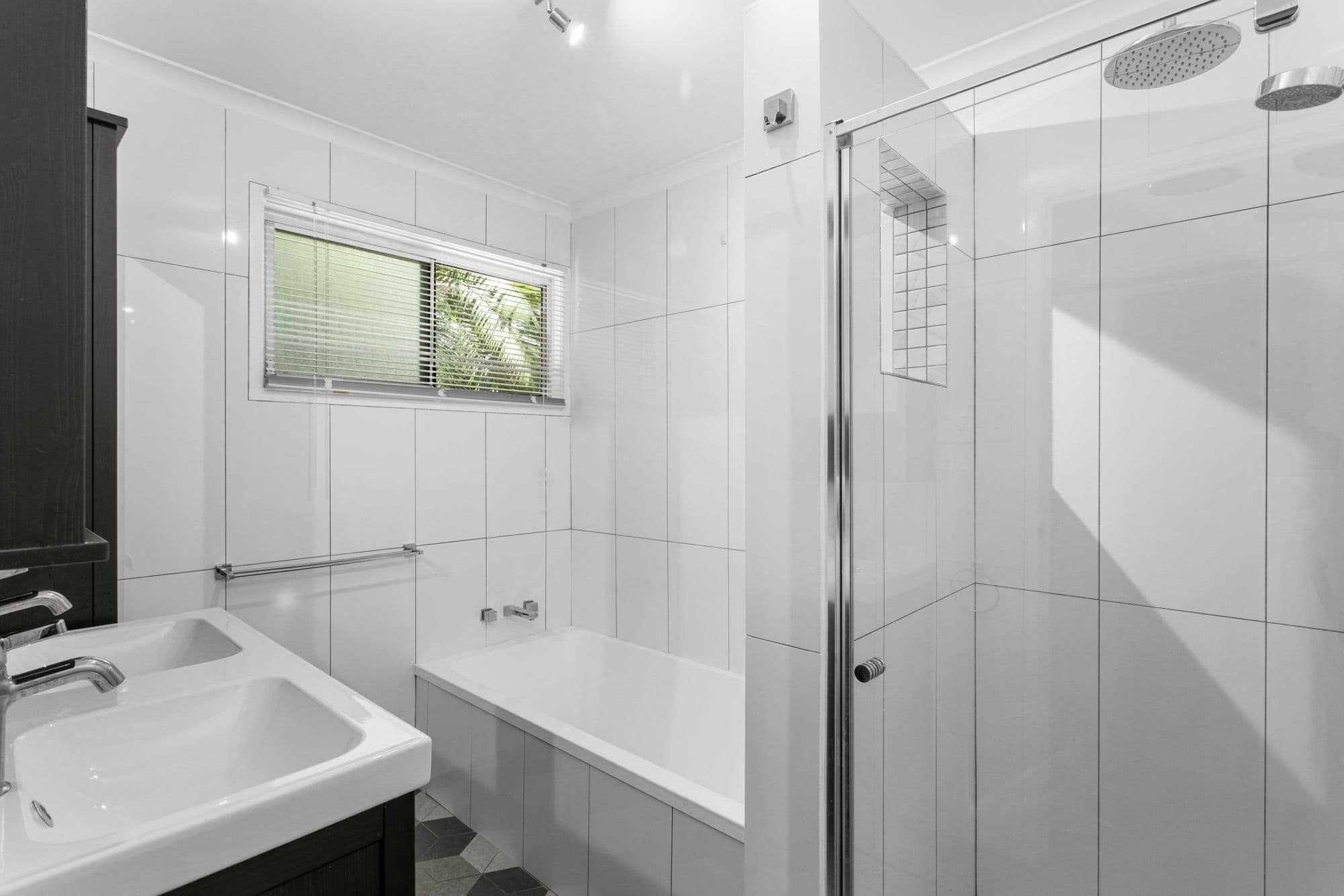 13 Fern Street, Deception Bay QLD 4508, Deception Bay - Thumbnail 2
