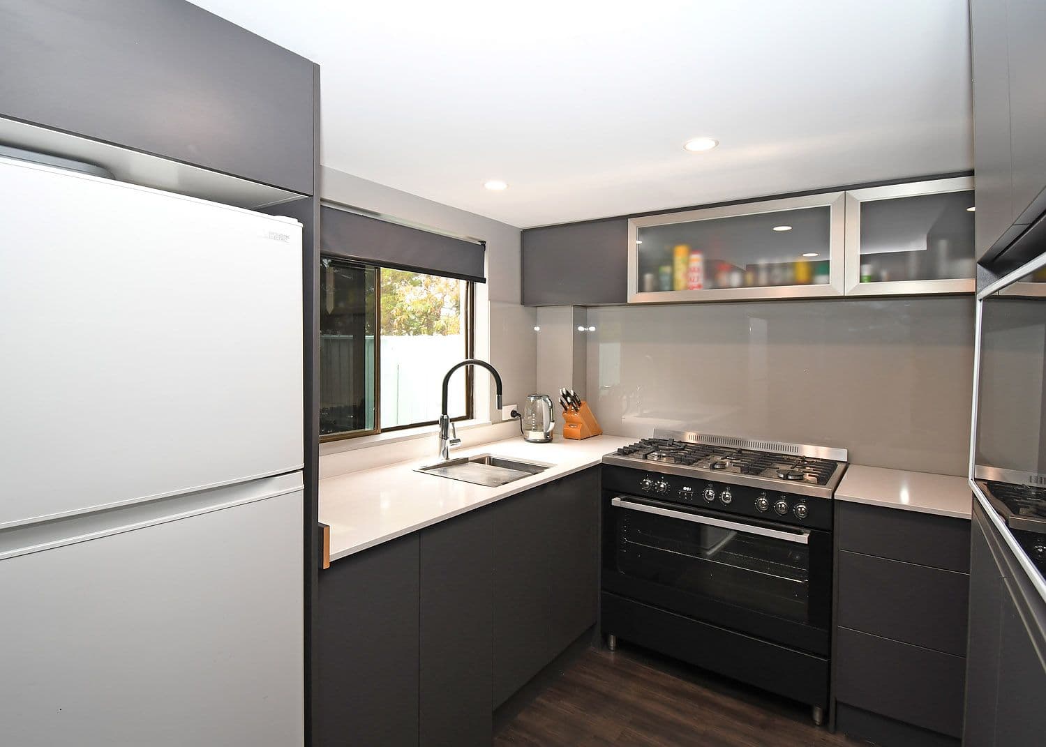 10 McKean Road, Scarness QLD 4655, Scarness - Thumbnail 4