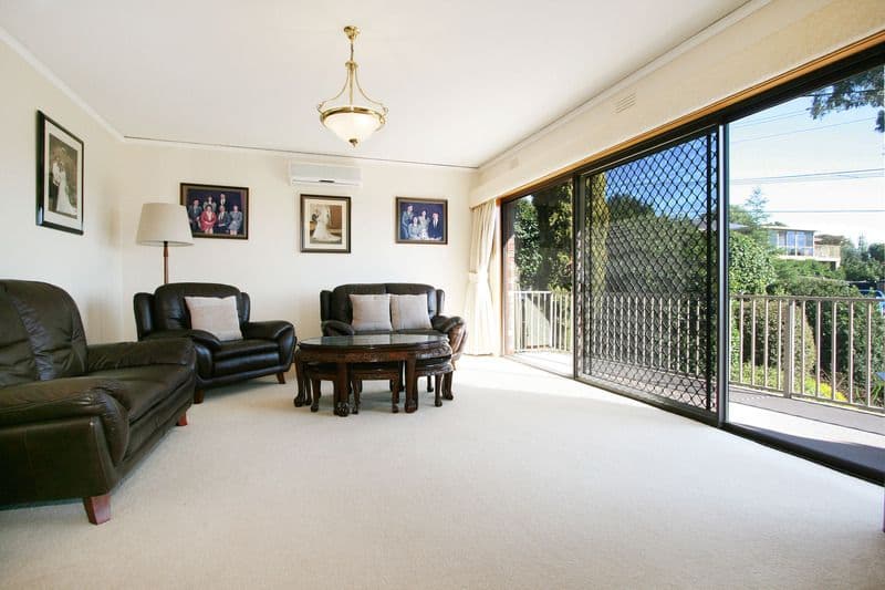 9 Campus Gate, CHIRNSIDE PARK VIC 3116, Chirnside Park - Thumbnail 4