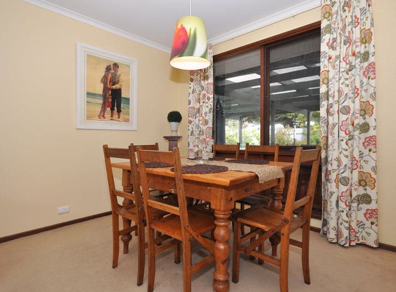 12 Canberra Drive, ABERFOYLE PARK SA 5159, Aberfoyle Park - Thumbnail 4