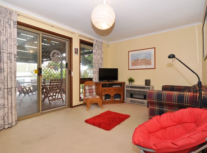 12 Canberra Drive, ABERFOYLE PARK SA 5159, Aberfoyle Park - Thumbnail 7