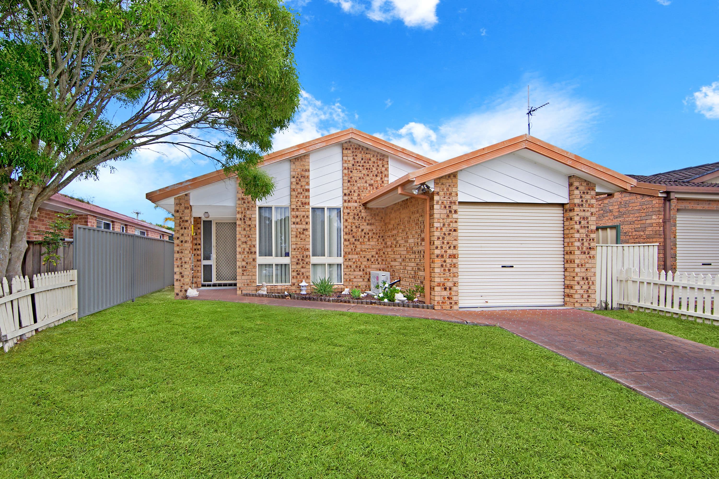 13 Wongala Avenue, Blue Haven - Image 1