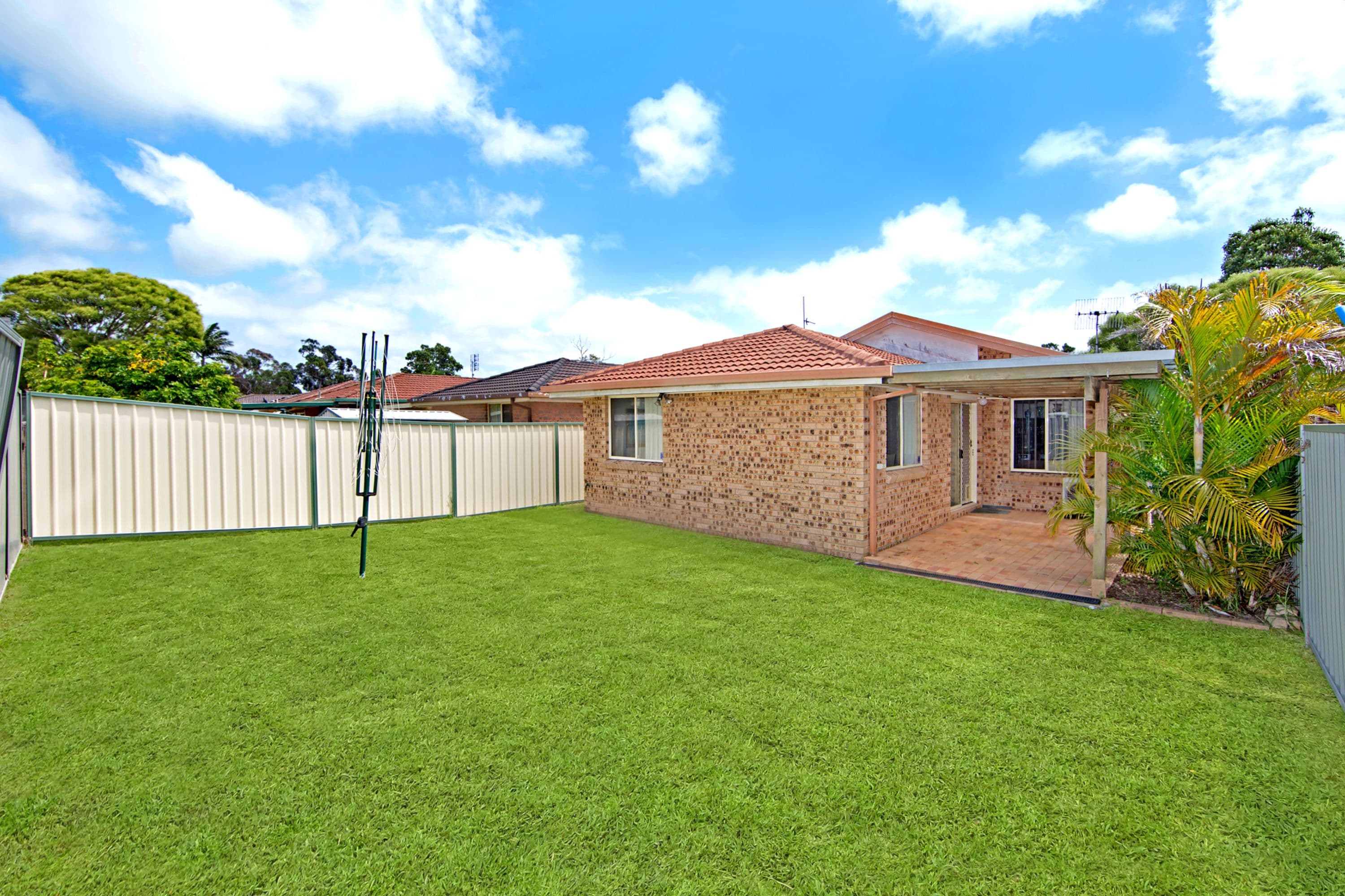 13 Wongala Avenue, Blue Haven - Thumbnail 2