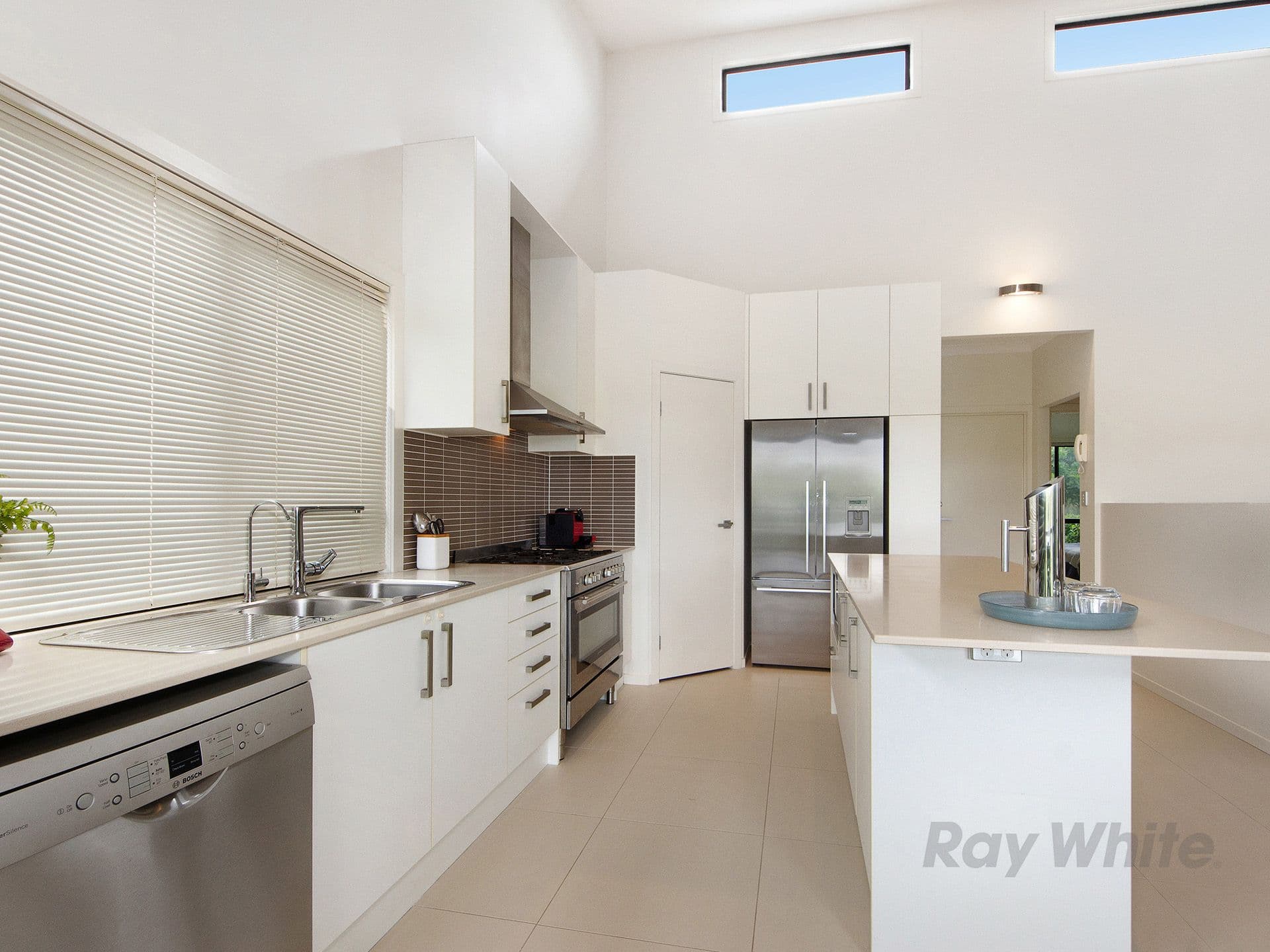 28 Islandview Terrace, Ormeau Hills QLD 4208, Ormeau Hills - Thumbnail 3