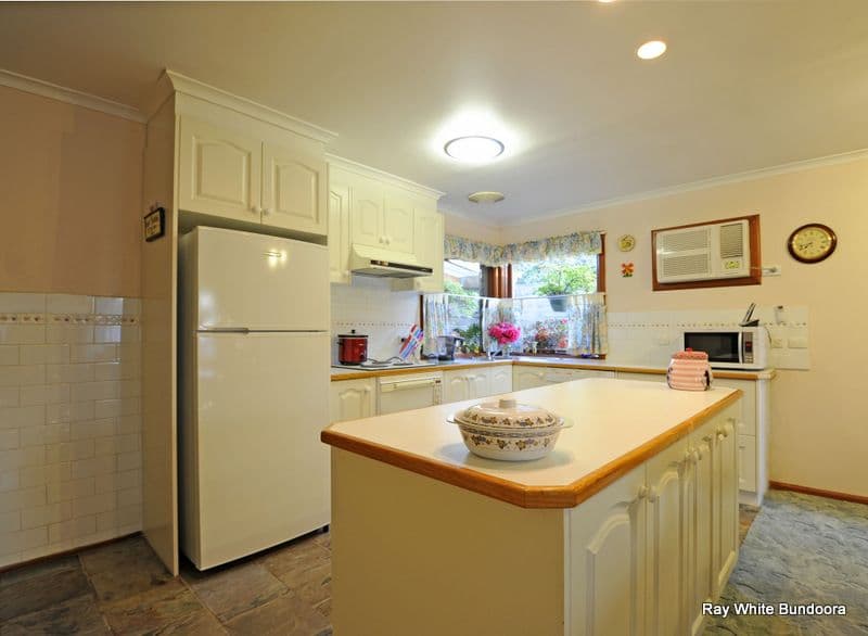 34 Luton Way, BUNDOORA VIC 3083, Bundoora - Thumbnail 4