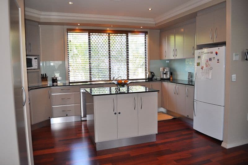 66 Arun Drive, ARUNDEL QLD 4214, Arundel - Thumbnail 2