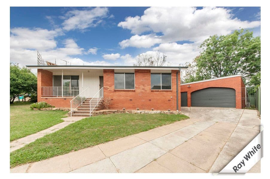 10 Gilmore Crescent, GARRAN ACT 2605, Garran - Image 1