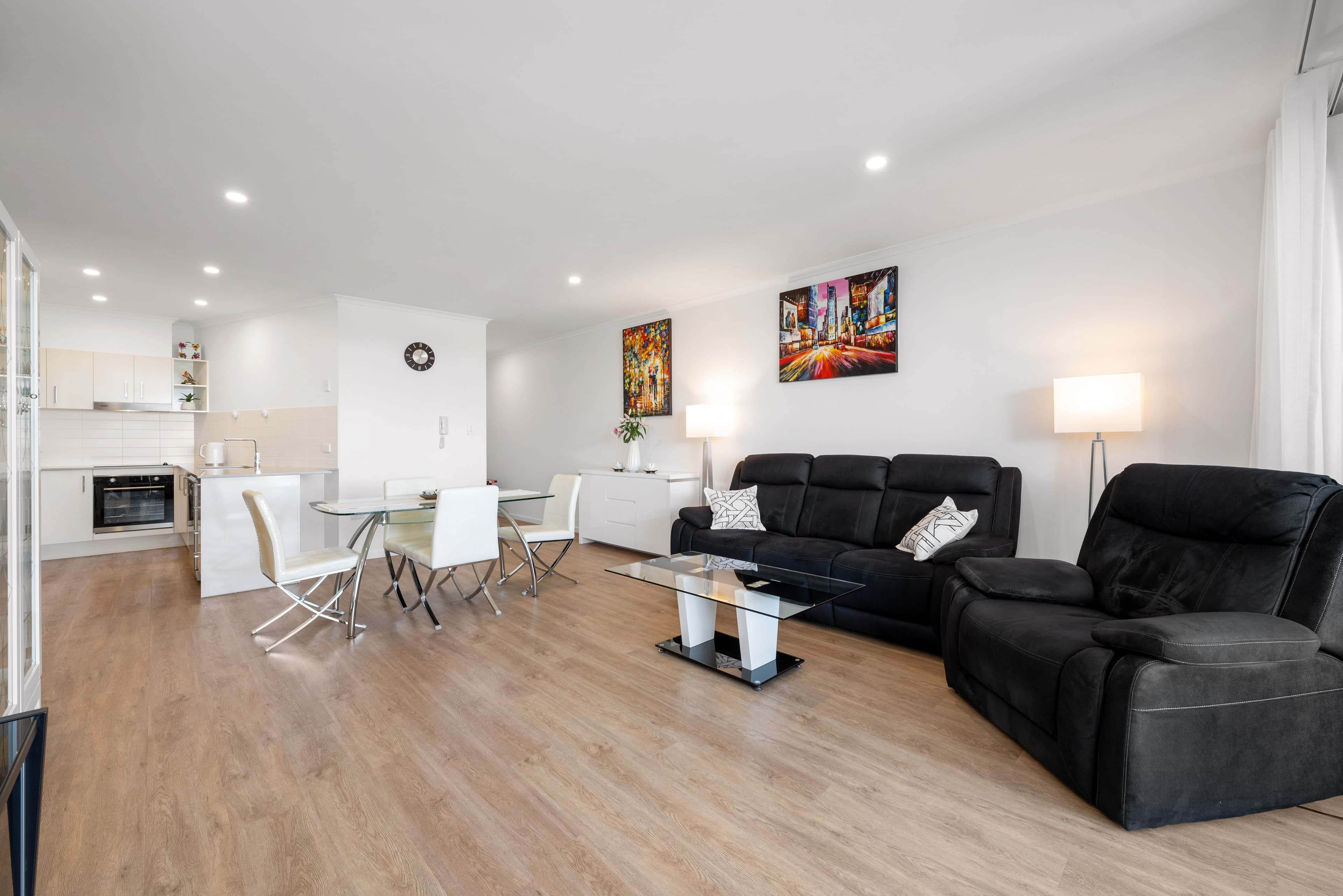100 Dickenson Street, Carina QLD 4152, Carina - Thumbnail 3