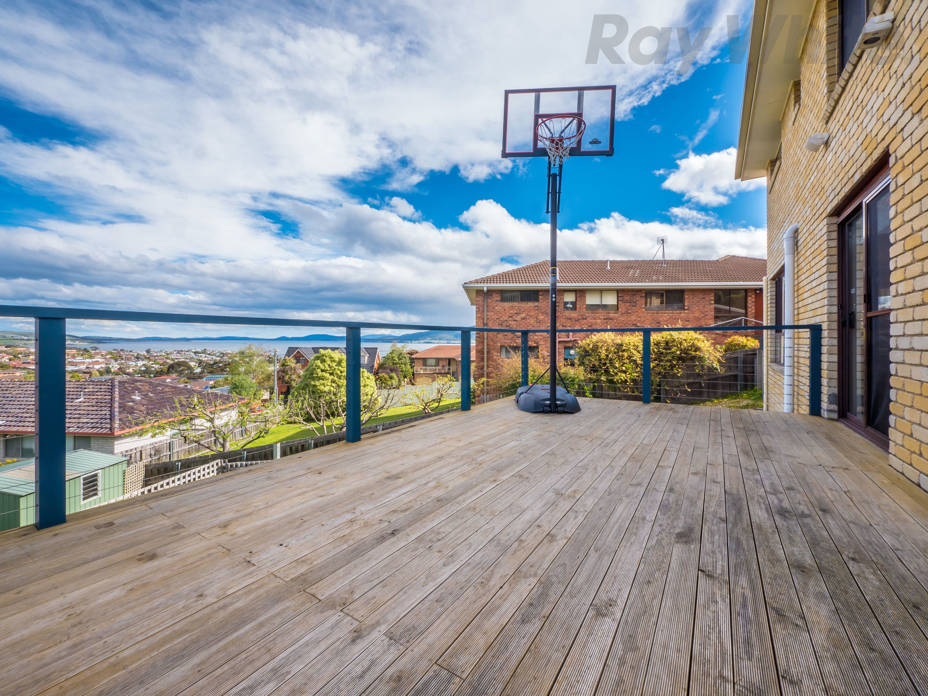 59 Akuna Avenue, Bangor, Bangor - Thumbnail 4