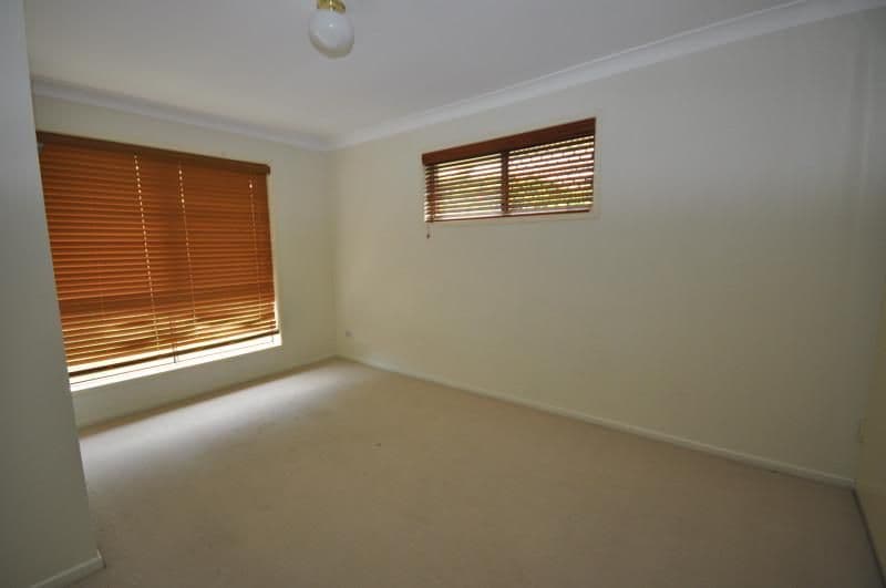6 Macbeth Street, Kingston QLD 4114, Kingston - Thumbnail 4
