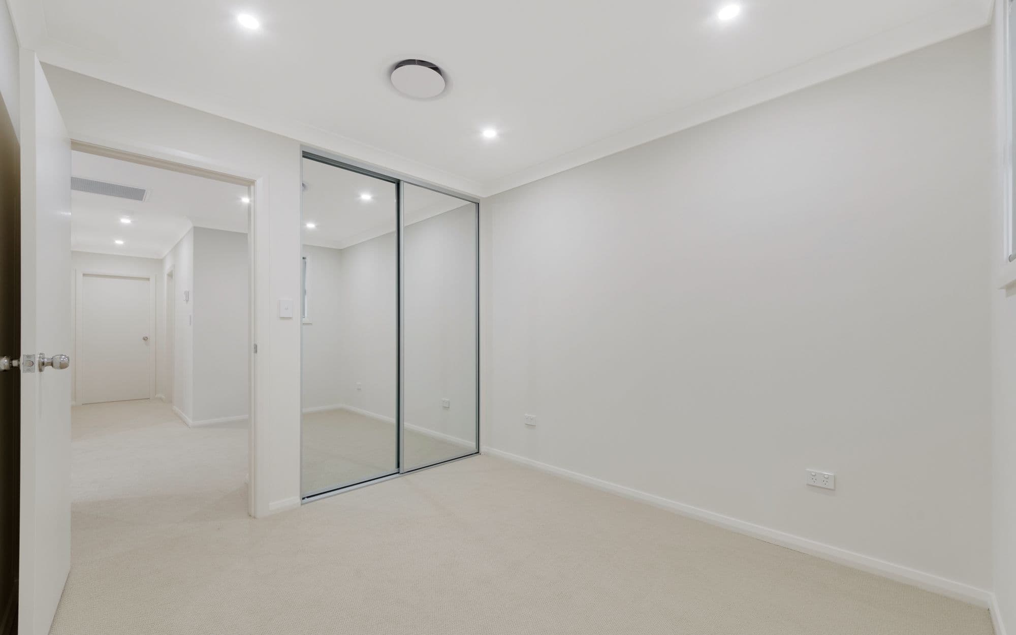 3a Lunar Place, Campbelltown NSW 2560, Campbelltown - Thumbnail 5