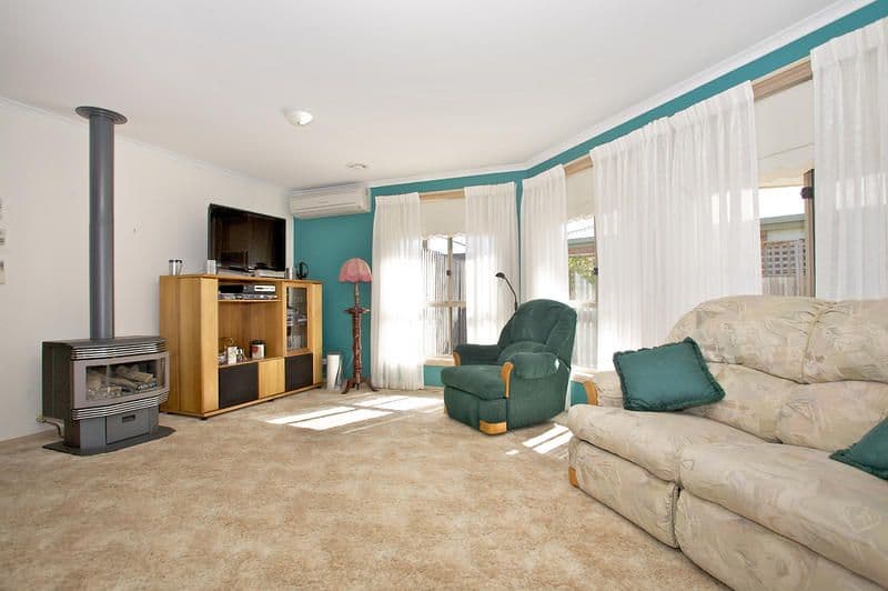 39 Young Street, LARA VIC 3212, Lara - Thumbnail 2