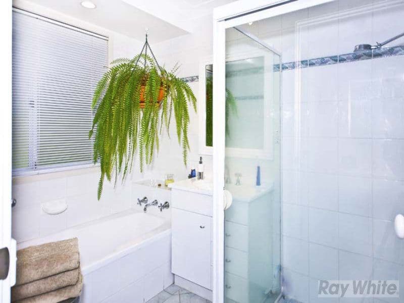 9 Usher Close, ABBOTSBURY NSW 2176, Abbotsbury - Thumbnail 8
