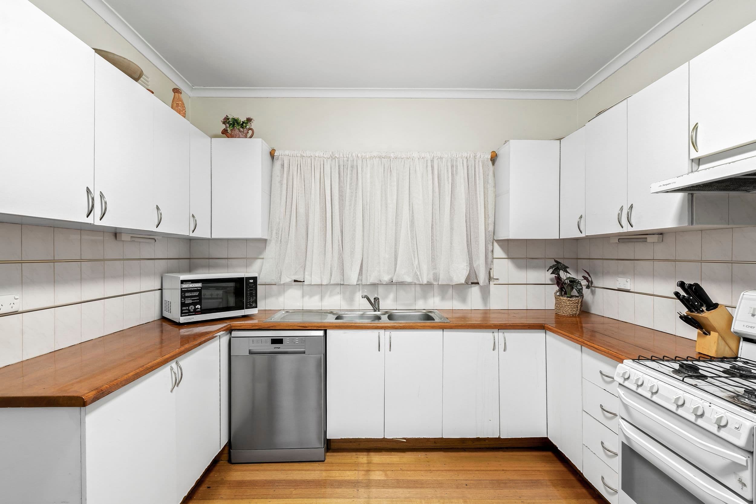15 Estelle Court, Altona North VIC 3025, Altona North - Thumbnail 6