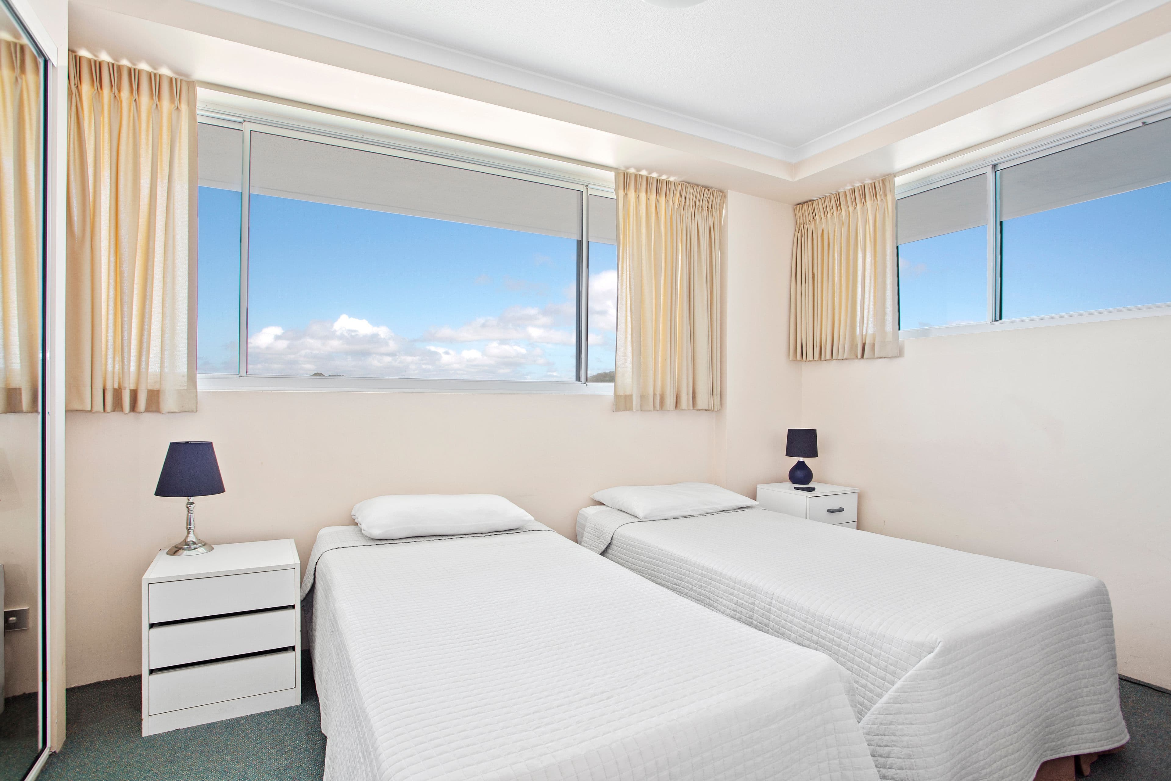 70 Marine Parade 'Ocean Plaza', Coolangatta QLD 4225, Coolangatta - Thumbnail 8
