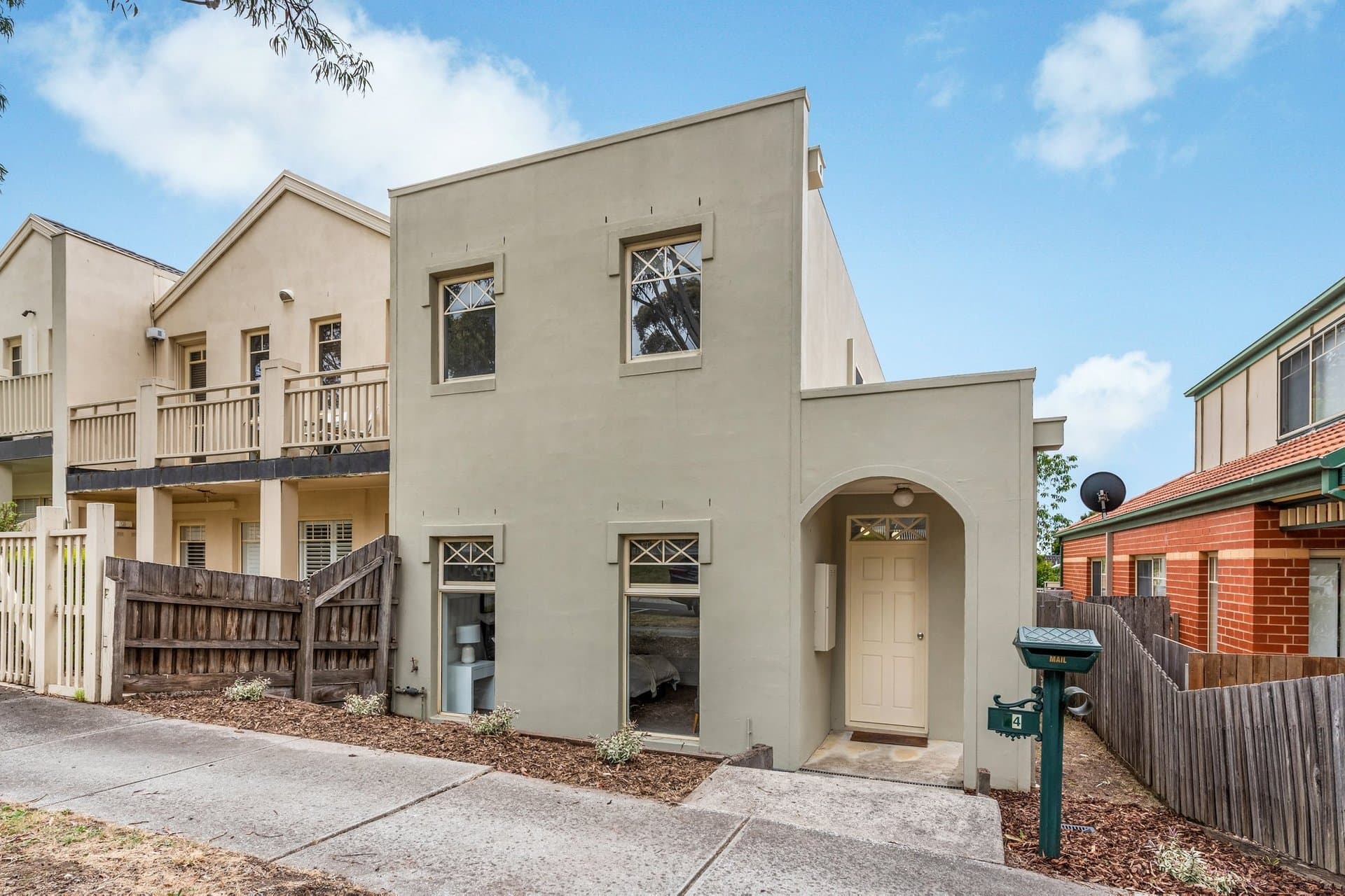 14 Scarborough Square, Mont Albert North - Thumbnail 8