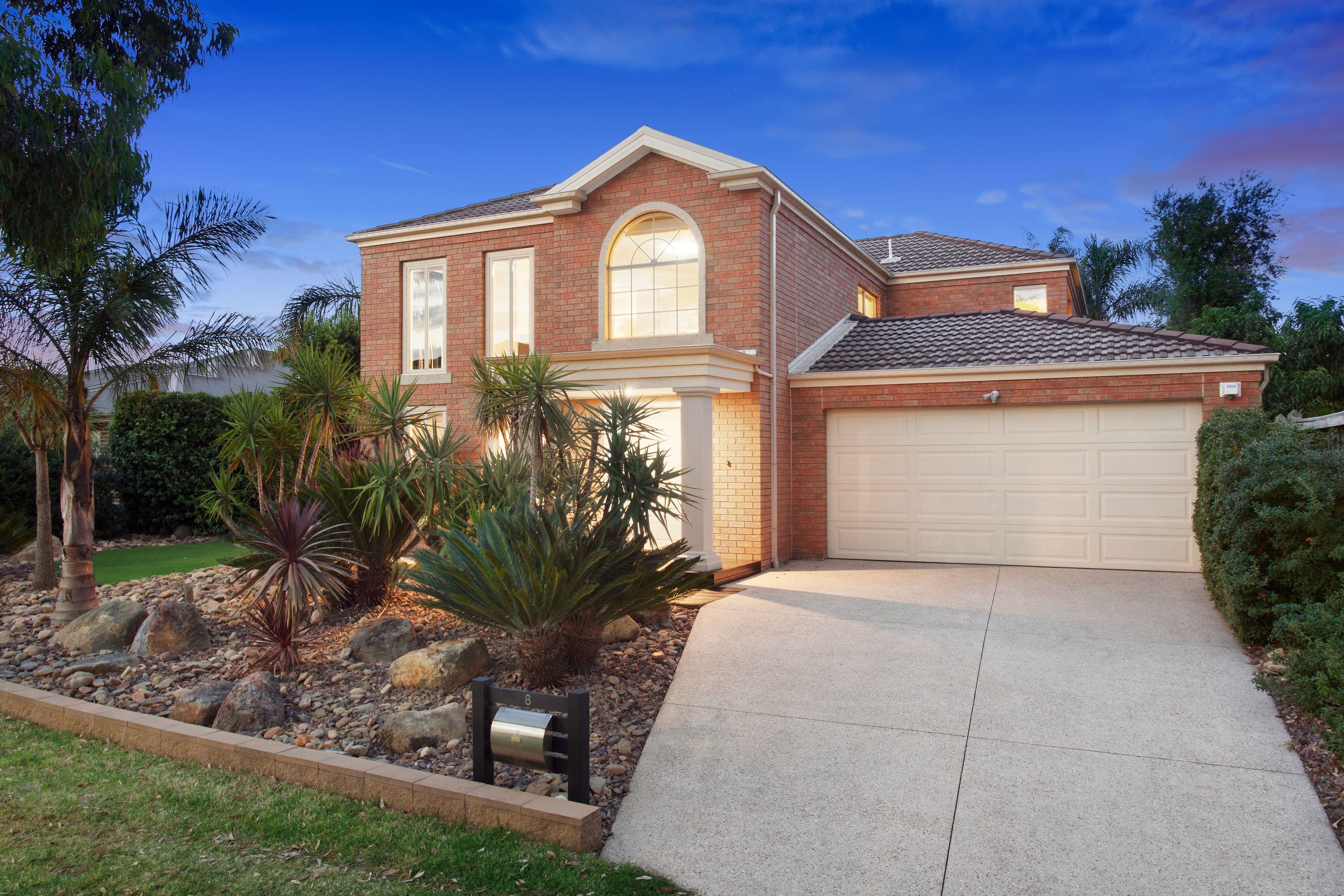 8 Albert Park Way, Keysborough VIC 3173, Keysborough - Thumbnail 3