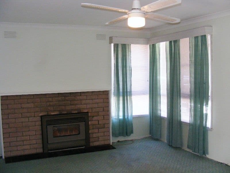 39 Fahey Street, SHEPPARTON VIC 3630, Shepparton - Thumbnail 3