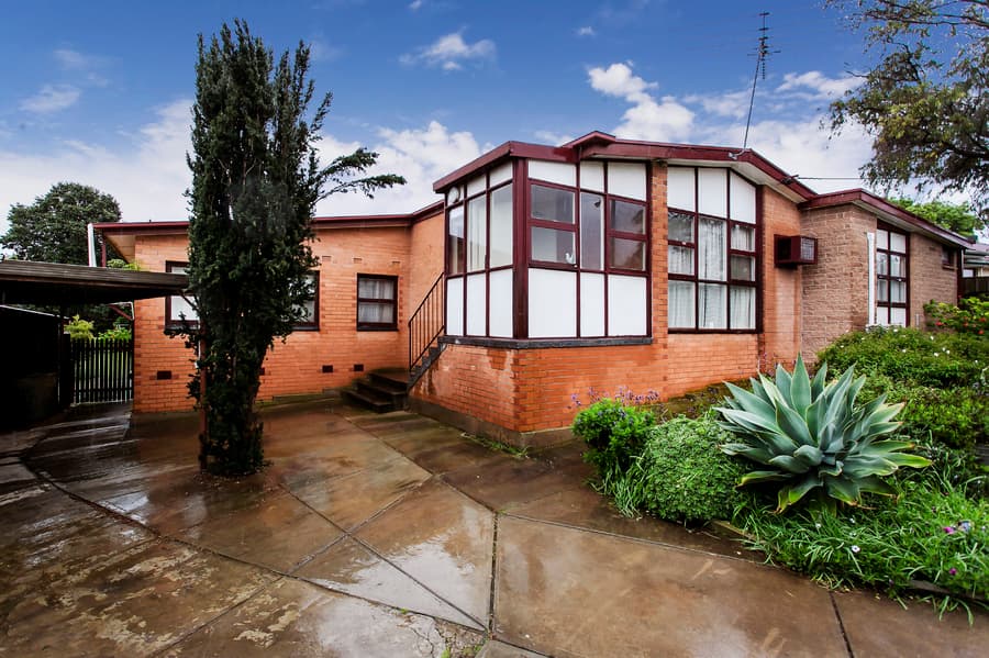 13 Roopena Street, O'Sullivan Beach - Thumbnail 2