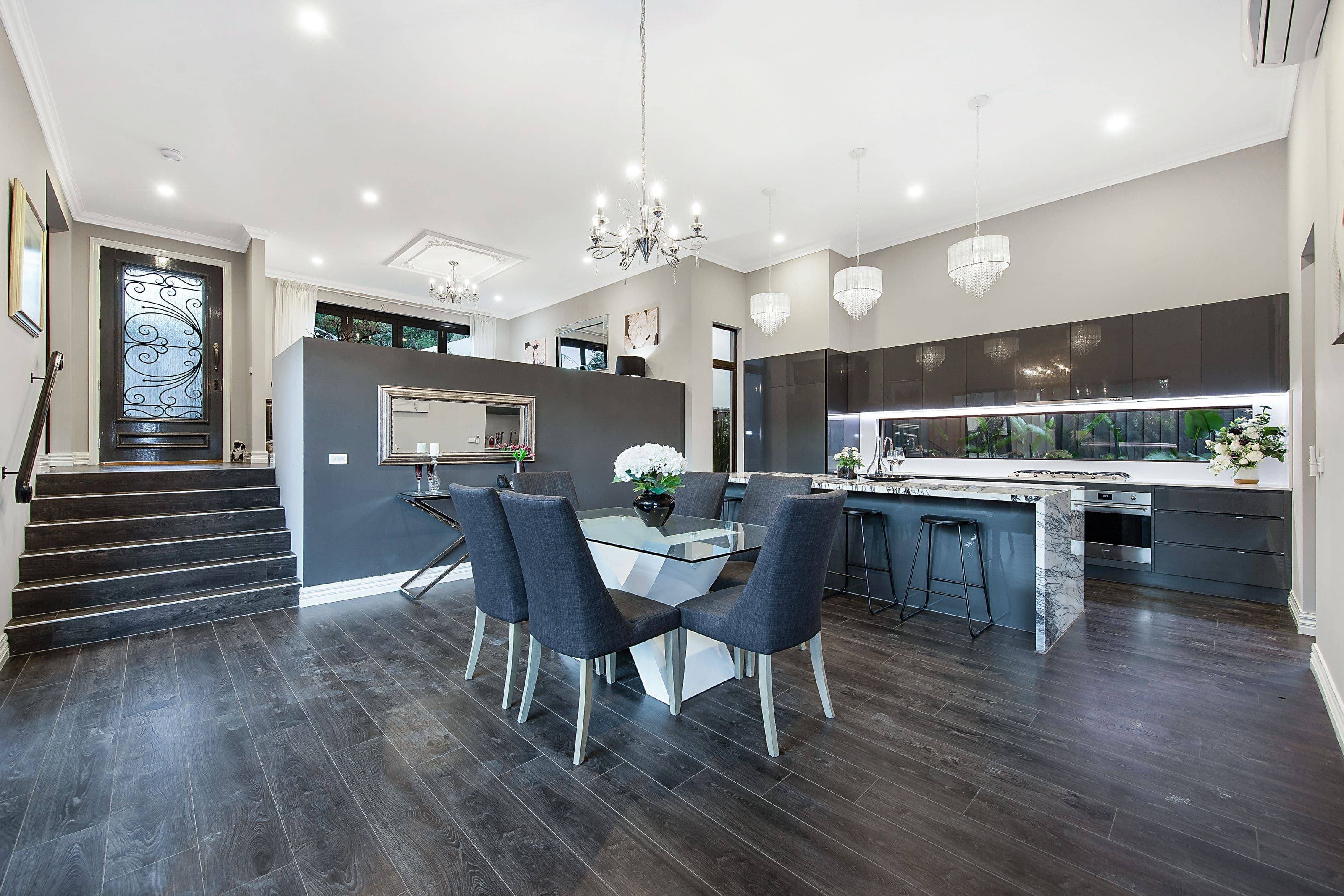 4 Nerita Court, Wheelers Hill VIC 3150, Wheelers Hill - Thumbnail 2