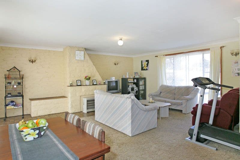 51 Thomas Mitchell Road, KILLARNEY VALE NSW 2261, Killarney Vale - Thumbnail 4