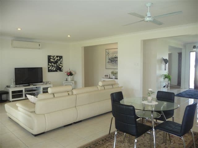 137 Main Street, WESTBROOK QLD 4350, Westbrook - Thumbnail 4