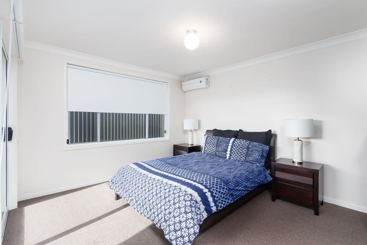 21 Scarlet Street, Jordan Springs - Thumbnail 4