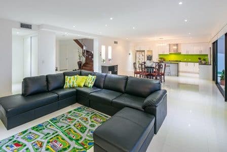 26 Harbourvue Court, Helensvale QLD 4212, Helensvale - Thumbnail 8