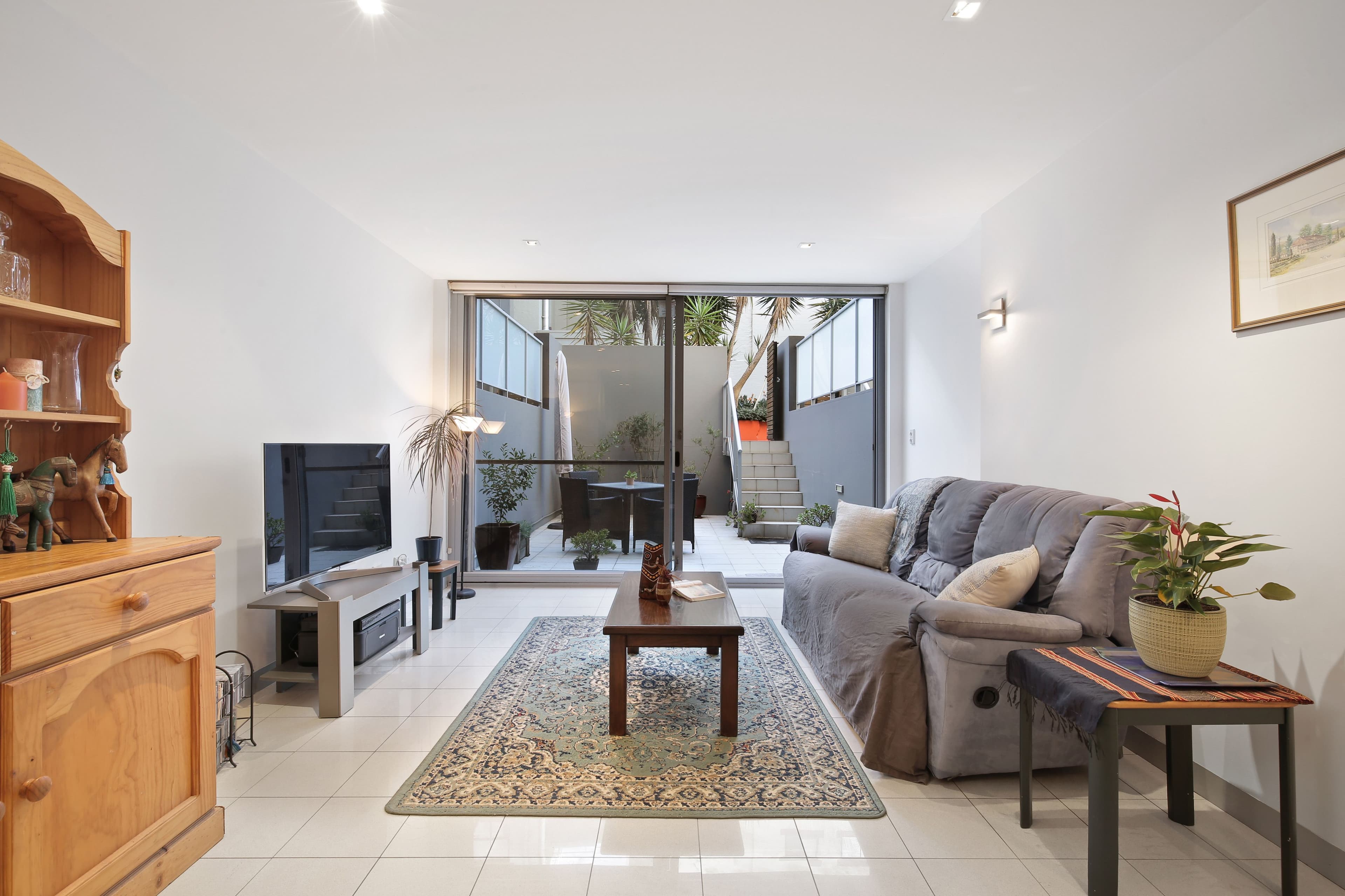 7/2 Howard Court, Clayton, Clayton - Thumbnail 2